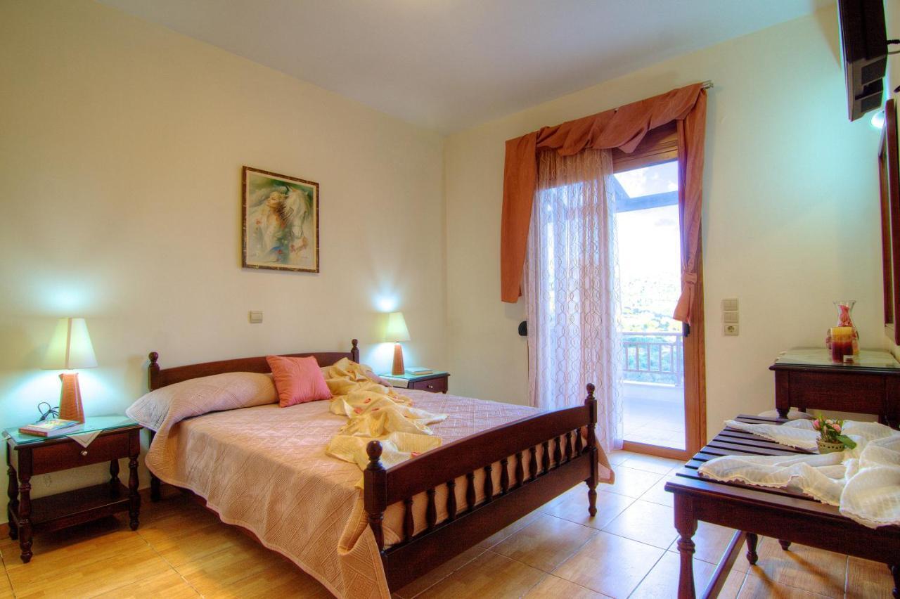 Triopetra Luxury Villas Fournou Lago Ruang foto